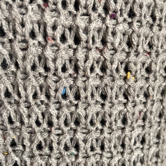 Rue 21 Gray Speckled Pullover Sweater Size Medium - Picture 4 of 12